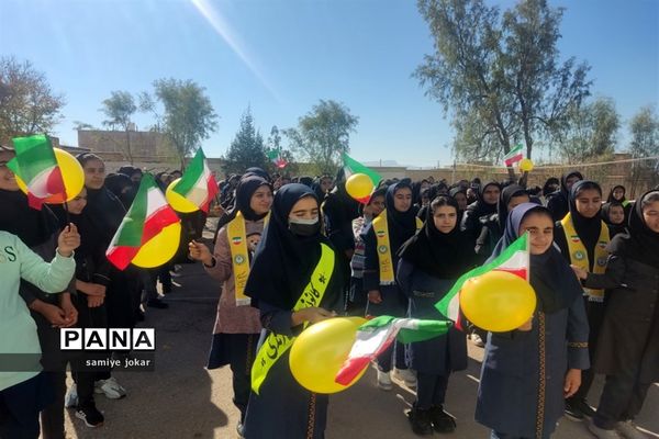 افتتاحیه کانون یاریگران زندگی در مدارس شهرستان سروستان