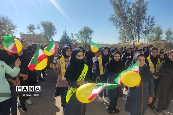 افتتاحیه کانون یاریگران زندگی در مدارس شهرستان سروستان
