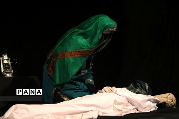 نمایش مظلومه در دبیرستان موعود ناحیه یک بهارستان