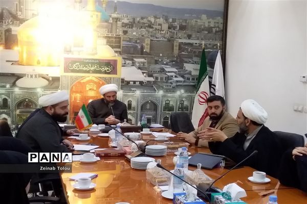 نشست معاون استاندار خراسان رضوی با تشکل‌های دانش‌آموزی ناحیه ۵