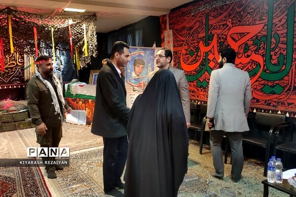 لاله‌های روشن، چهل هزار یادواره شهدای فرهنگی و دانش‌آموزی