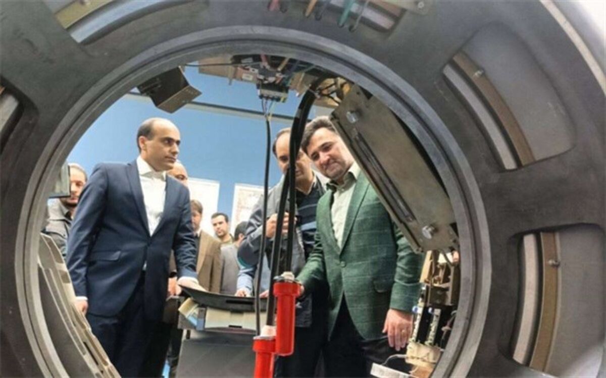 افتتاح خط تولید سی‌تی اسکن و آغاز صادرات ونتیلاتور ساخت ایران