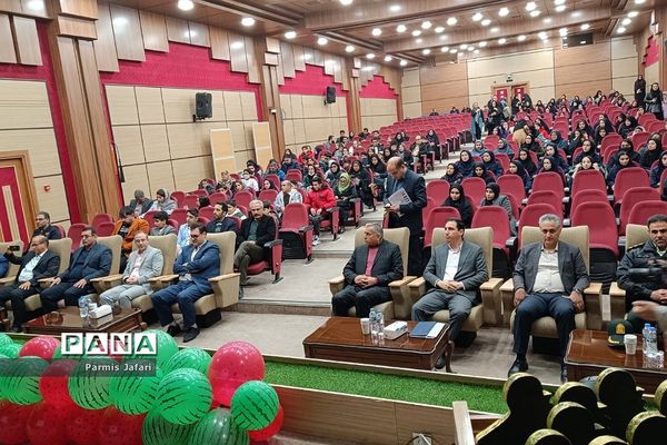 تقدیر از معلمان و دانش‌آموزان پژوهشگر شهرستان شهریار