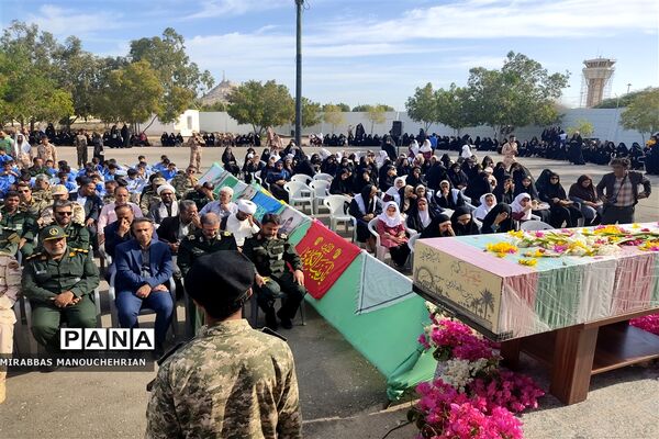 تشییع شهید گمنام در بوموسی
