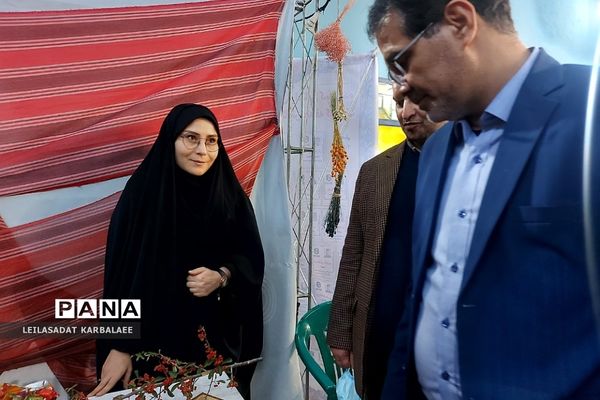 جشنواره استانی گیاهان دارویی پژوهش‌سراهای دانش‌آموزی