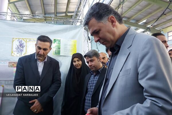 جشنواره استانی گیاهان دارویی پژوهش‌سراهای دانش‌آموزی