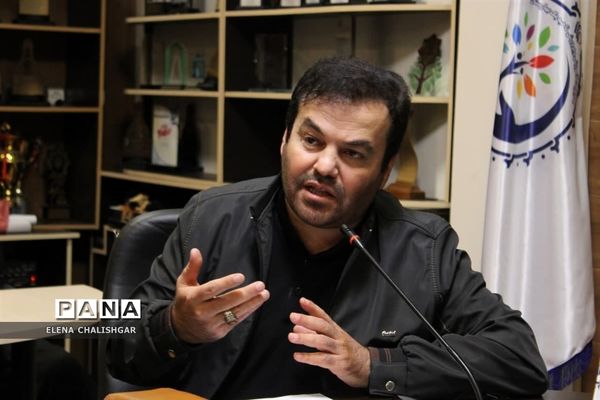 جلسه شورای اداری آموزش و پرورش ناحیه یک بهارستان