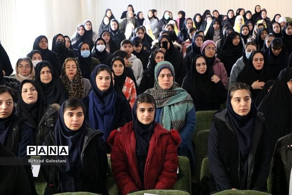 اختتامیه چهل و یکمین جشنواره فرهنگی هنری در آذربایجان غربی