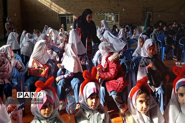 مراسم یلدا در مدرسه نیکان شهر جوادآباد