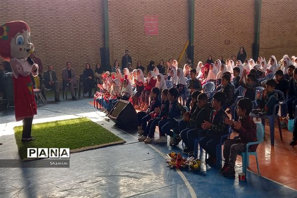 مراسم یلدا در مدرسه نیکان شهر جوادآباد