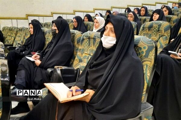 دوره توانمند‌سازی معاونان و مربیان پرورشی در شهرستان پاکدشت