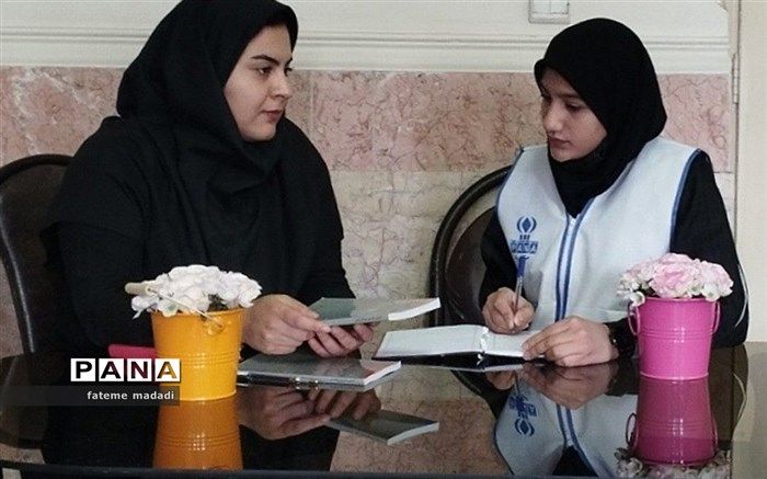 ضرورت آشنایی بیشتر دانش‌آموزان با شاهنامه به عنوان یک سند هویت ملی