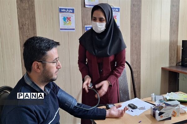 پویش ملی سلامت در شهرستان قرچک