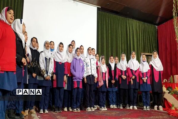 جشنواره یلدا با حضور دانش‌آموزان در کانون فرهنگی تربیتی رضوان محمودآباد