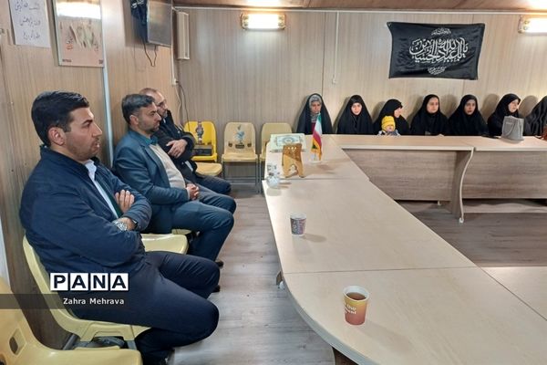 نشست علمی پژوهشی در فرهنگسرای طاووسیه