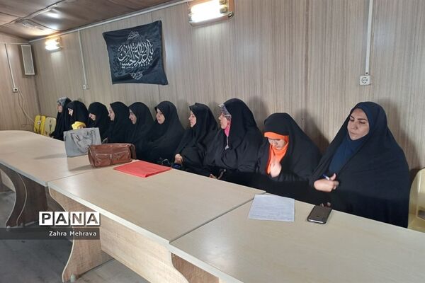 نشست علمی پژوهشی در فرهنگسرای طاووسیه