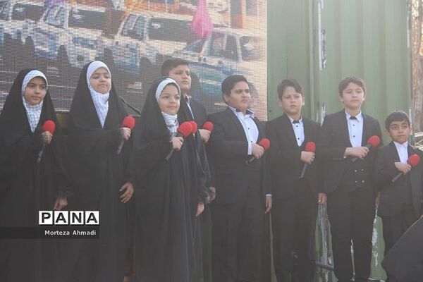 رزمایش کمک مومنانه اهدای مایحتاج در شهرری