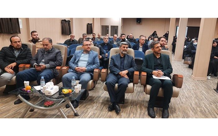 پرچم‌داری جهاد تبیین مهمترین رسالت مسئولان تربیتی در مدارس است