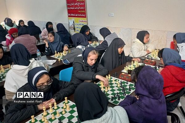 مسابقات شطرنج بین مدارس متوسطه اول شهرستان شهریار
