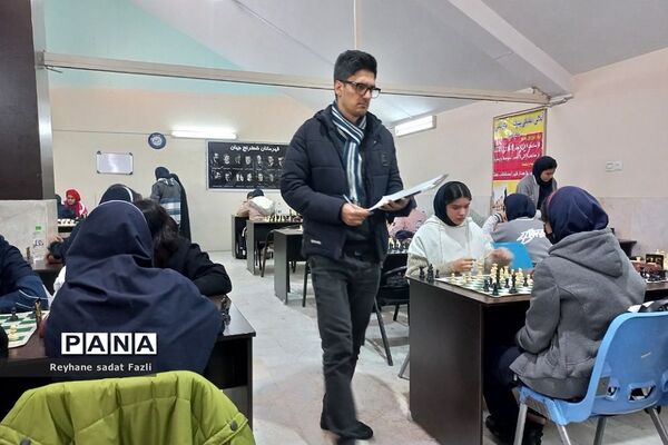 مسابقات شطرنج بین مدارس متوسطه اول شهرستان شهریار