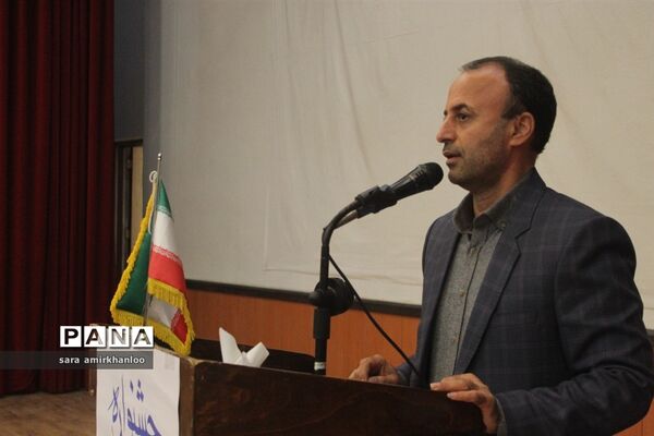 نمایشگاه دستاوردهای دانش‌آموزان هنرستانی در گلوگاه
