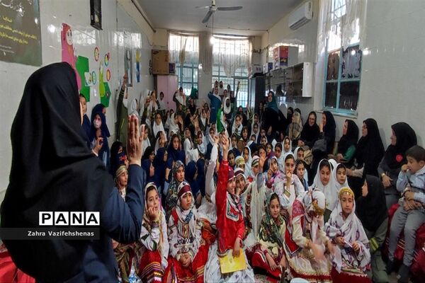 برگزاری جشن یلدای سنتی در مدرسه شهید خاقانی شهرستان شیروان