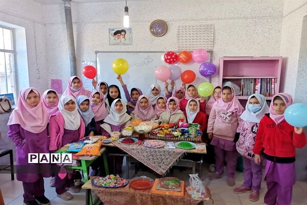 شب‌های یلدایی آموزشگاه‌های شهرستان میبد