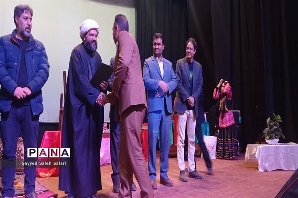 اختتامیه سومین جشنواره استانی شعر طنز شهاب ترشیزی