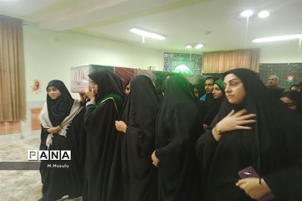 جلوه‌هایی از ارادت دانش‌آموزان مدارس قم به اهل بیت(ع) و شهدا-3