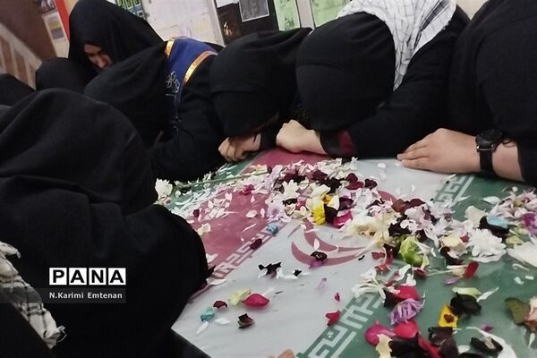 جلوه‌هایی از ارادت دانش‌آموزان مدارس قم به اهل بیت(ع) و شهدا-3