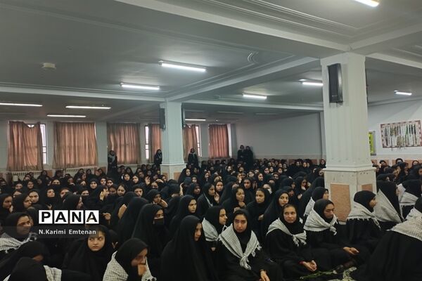 جلوه‌هایی از ارادت دانش‌آموزان مدارس قم به اهل بیت(ع) و شهدا-3