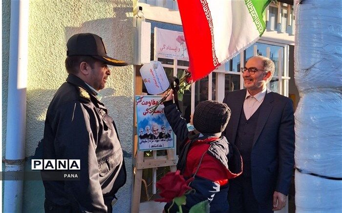 زنگ مقاومت و ایستادگی توسط فرزند شهیدمدافع حرم در مراغه نواخته شد