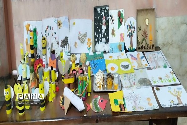 نمایشگاه کاردستی با وسایل دور ریختنی پایه اول در آموزشگاه علامه طباطبایی