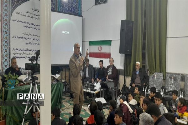 محفل انس با قرآن کریم بیاد شهدا در شهرستان بام و صفی آباد