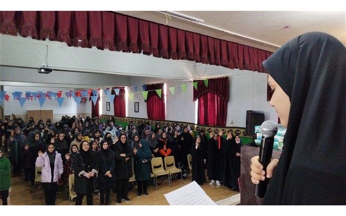 افتتاح هیات دانش‌آموزی عاشقان حضرت زهرا (س) در اصفهان/فیلم