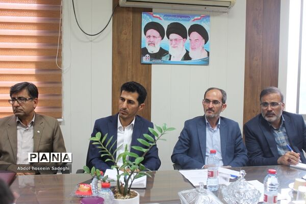 جلسه بزرگداشت چهارمین یادواره شهادت حاج قاسم سلیمانی ، هفته بصیرت و دهه مقاومت آموزش و پرورش استان بوشهر