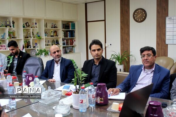 جلسه بزرگداشت چهارمین یادواره شهادت حاج قاسم سلیمانی ، هفته بصیرت و دهه مقاومت آموزش و پرورش استان بوشهر