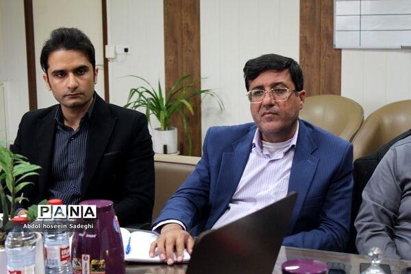 جلسه بزرگداشت چهارمین یادواره شهادت حاج قاسم سلیمانی ، هفته بصیرت و دهه مقاومت آموزش و پرورش استان بوشهر