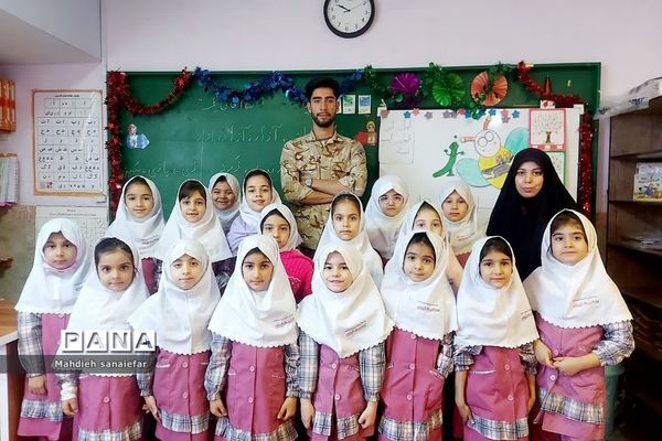 تدریس خلاقانه نشانه «ز» و «ر» در دبستان حکمت نبوی ناحیه دو شهرری