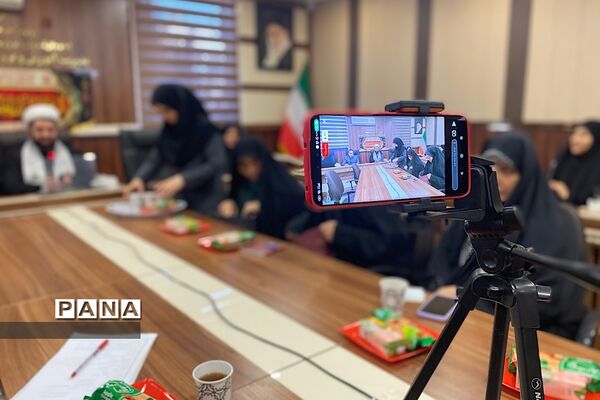 برگزاری اولین کارگاه یکشنبه‌های تربیتی در آموزش و پرورش ناحیه یک شهرری