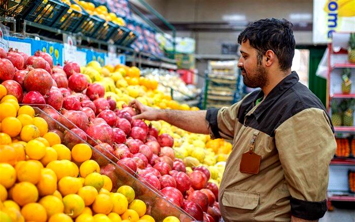 میوه را 43 درصد ارزان‌تر از سطح شهر در میادین میوه و تره‌بار بخرید