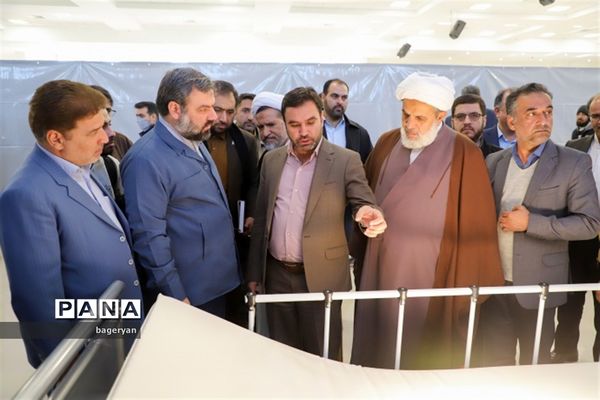 نمایشگاه روایت پیشرفت در بیرجند