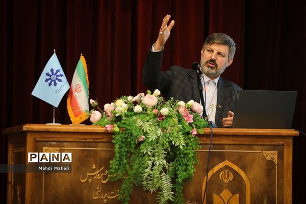 افتتاحیه دوره توانمندسازی معاونان و مربیان پرورشی مدارس استعدادهای درخشان