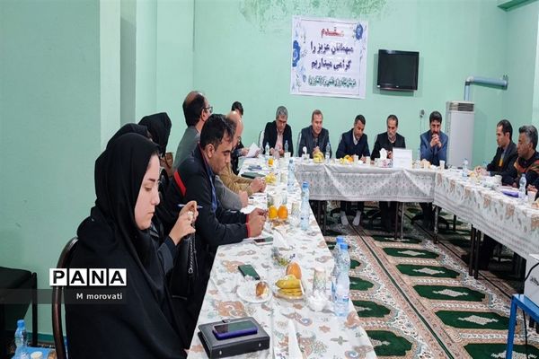 بازدید از کاشت قارچ و  گلخانه کاشت و پرورش خیار در هنرستان کشاورزی هاشمی نژاد شهر آشخانه