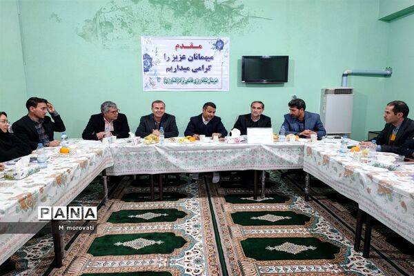 بازدید از کاشت قارچ و  گلخانه کاشت و پرورش خیار در هنرستان کشاورزی هاشمی نژاد شهر آشخانه