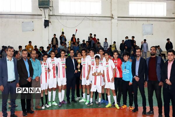 فینال رقابت‌های فوتسال دانش‌آموزی شهرستان میبد
