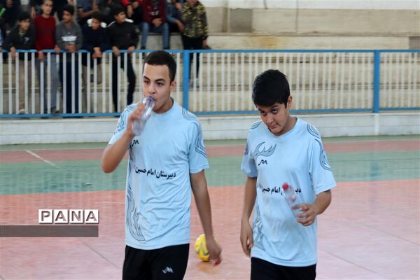 فینال رقابت‌های فوتسال دانش‌آموزی شهرستان میبد