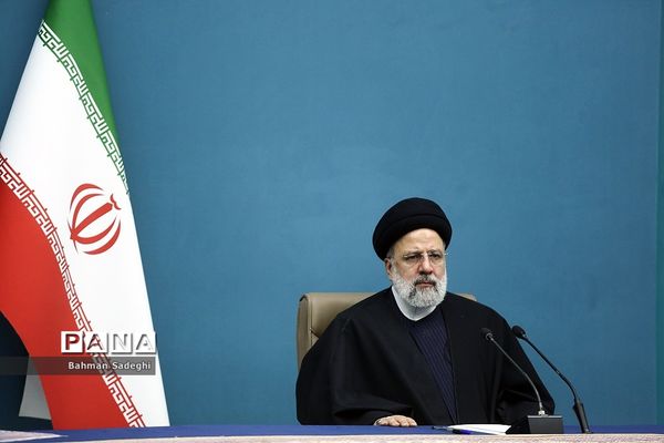 جلسه شورای عالی انقلاب فرهنگی