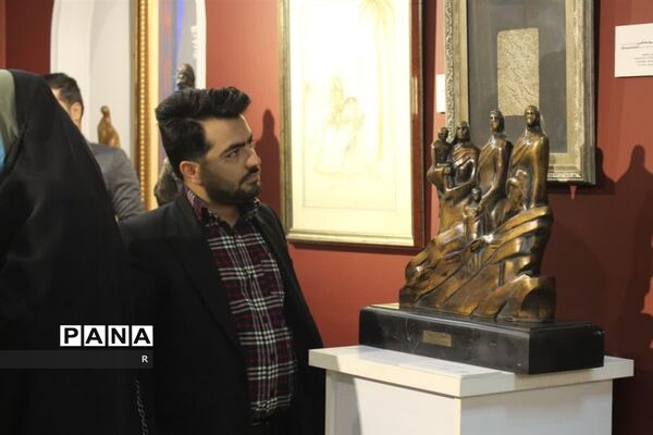 بازدید کارشناسان فرهنگی و هنری شهرستان‌های استان تهران از حوزه هنری انقلاب اسلامی
