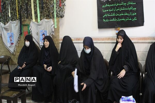 جلوه‌هایی از ارادت دانش‌آموزان مدارس قم به اهل بیت(ع) و شهدا-2